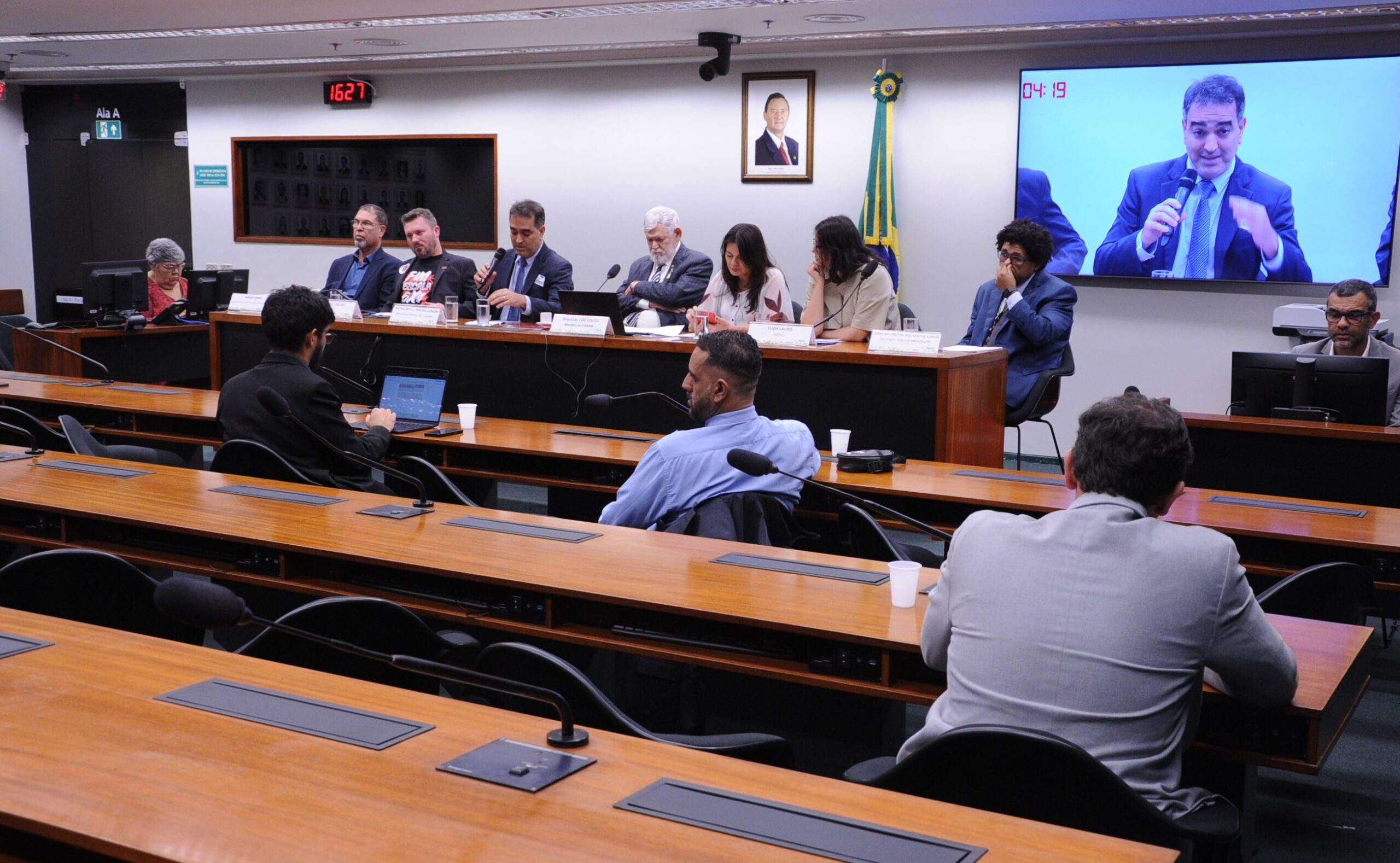 MPT alerta: pejotização pode anular fim da escala 6 x 1