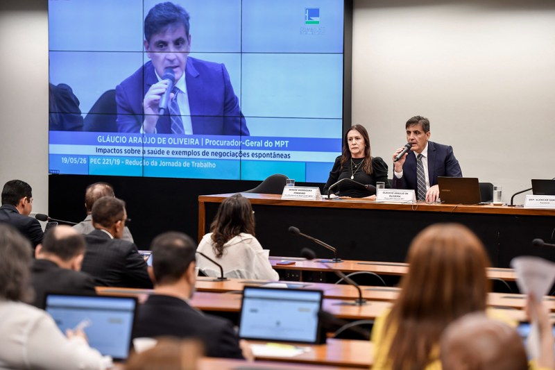 MPT alerta para adoecimento causado pela escala 6×1 no país