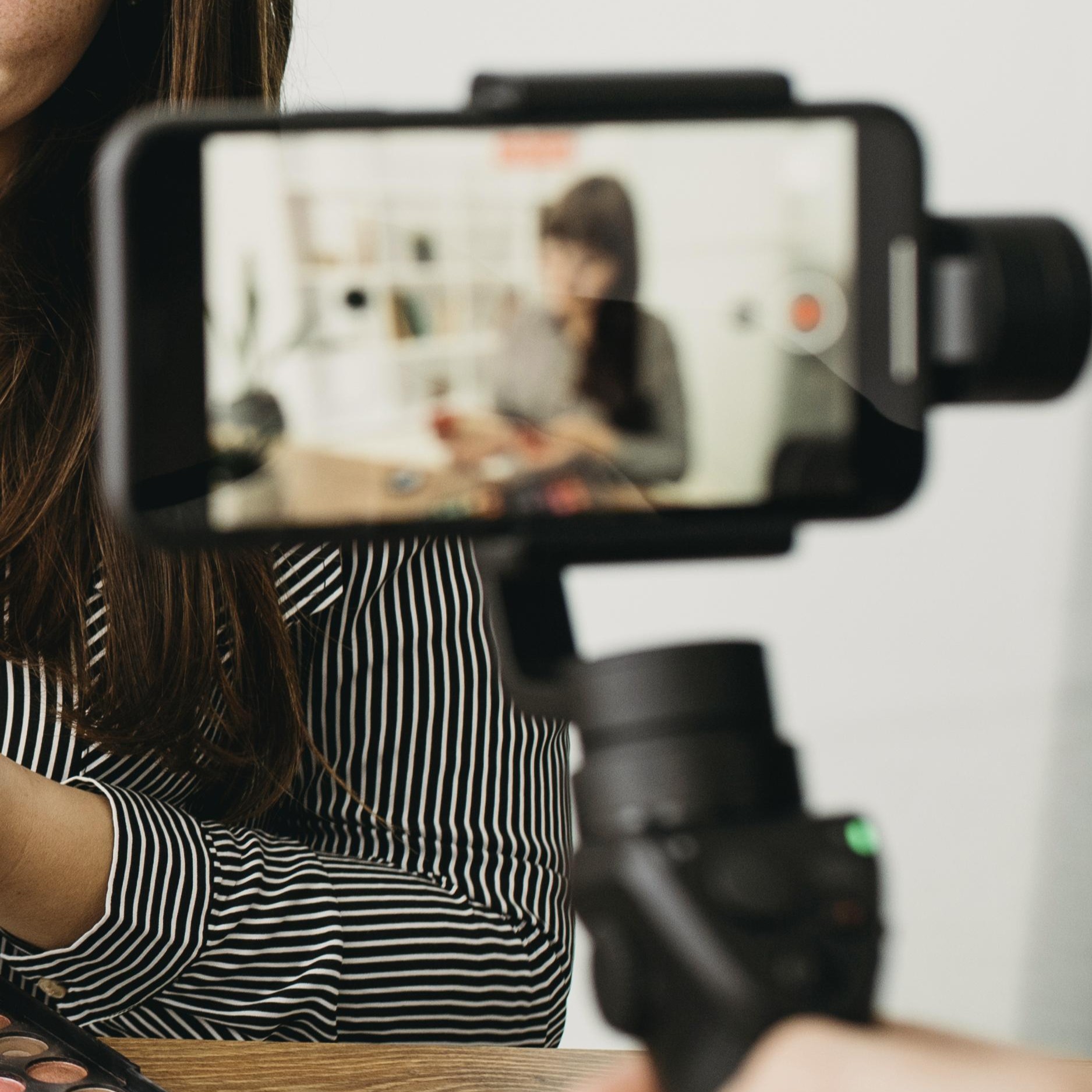 MPT defende distinção entre trabalho infantil e influência digital episode artwork