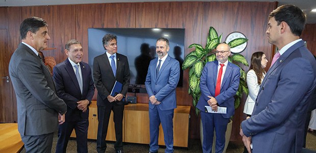 No Meu Voto Mando Eu: acordo reforça combate ao assédio eleitoral